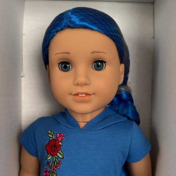 American Girl Truly Me 18" Doll #90 with Long Blue Hair - Picture 4 of 7